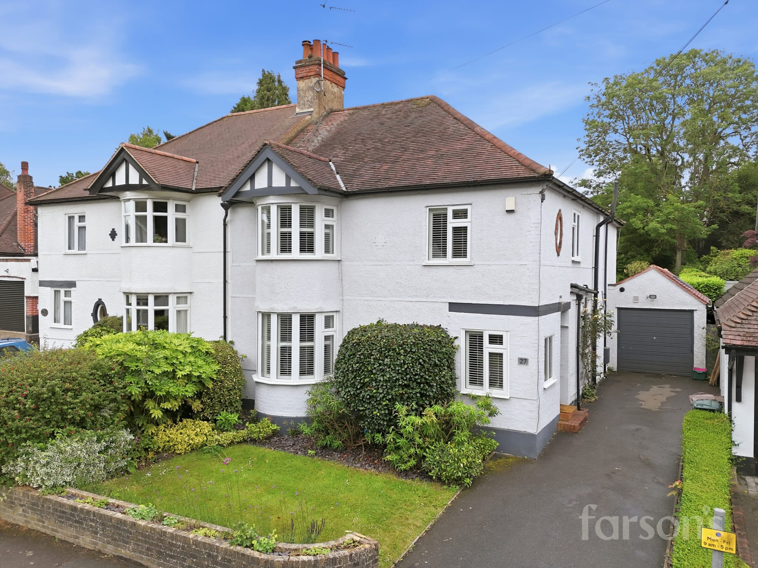 Mount Crescent, Warley, CM14
