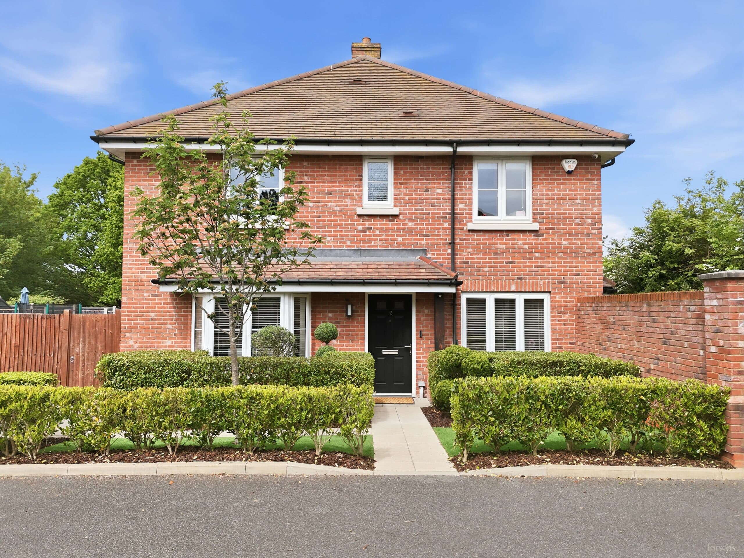Whitefield Way, Kelvedon Hatch, CM15